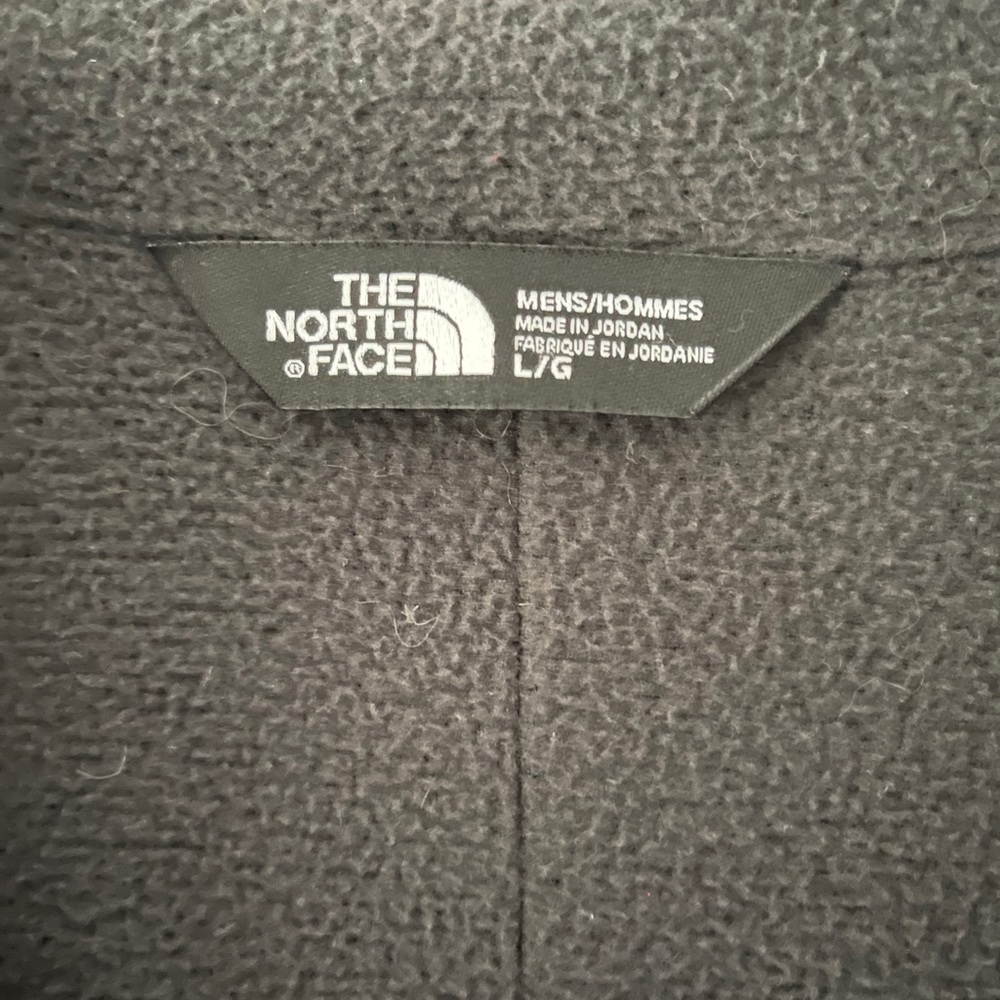 Lightweight North Face Jacket - Picture 3 of 3